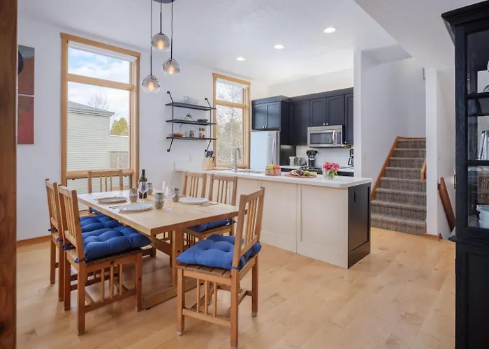 Apartamento Rmr: Windflower 2121 In The Aspenswilsonwy Wilson